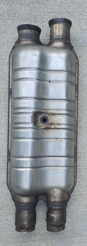 2010 2011 2012 2013 2014 2015 2016 MERCEDES E350 W212   RESONATOR OEM