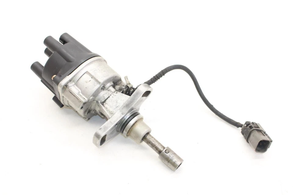 90-95 Nissan Pickup D21 Distributor Assembly 2210040F00 - Image 2 of 4