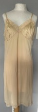 Vintage Vanity Fair Full Slip Size 38