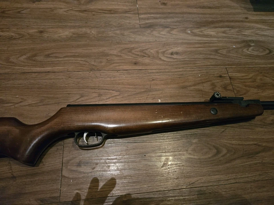 Beeman Sportsman Serie RS2 Cal/.177  Foto 3 de 4