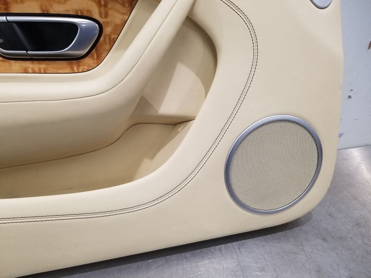 Bentley Continental GT FRONT+LEFT Door panel