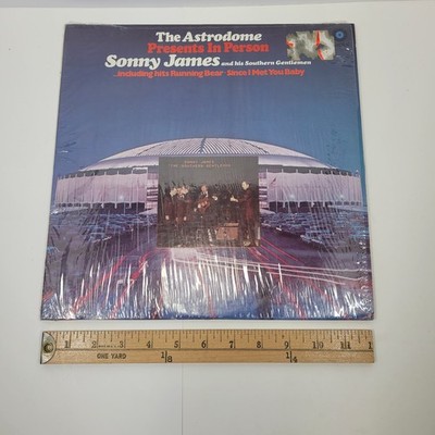 Sonny James and His Southern Gentlemen ''The Astrodome'' vinyl LP