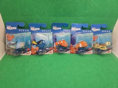 Finding Nemo Pixar Mini 5pc Minfig Set - Dory, Bruce, Nemo, Squirt & Marlin
