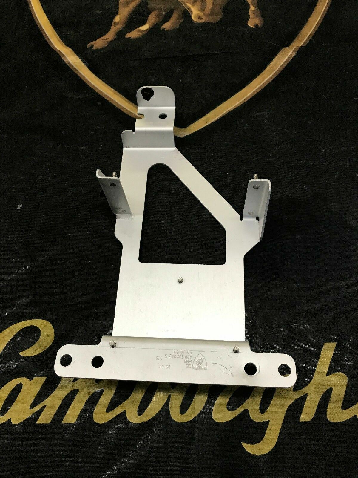 LAMBORGHINI GALLARDO LP560 INTERIOR CENTER CONSOLE HOLDER BRACKET OEM 400907297D