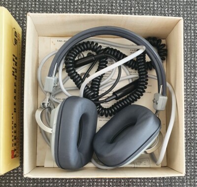 🔶️VINTAGE 70s NATIONAL EAH-65 OVER EAR STEREO HEADPHONES RETRO