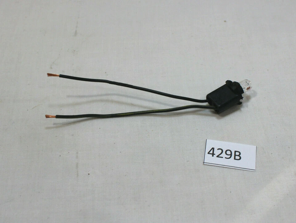 Mercury Park Lane 1966 luz de cortesía con cables debajo del tablero 66 Foto 3 de 4