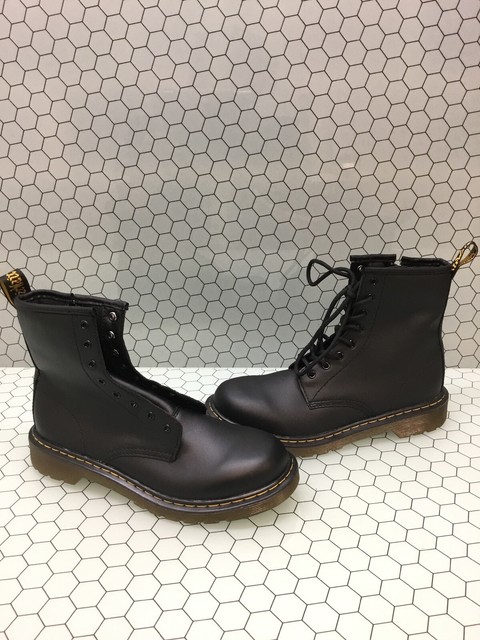 dr martens bentley ii heart white