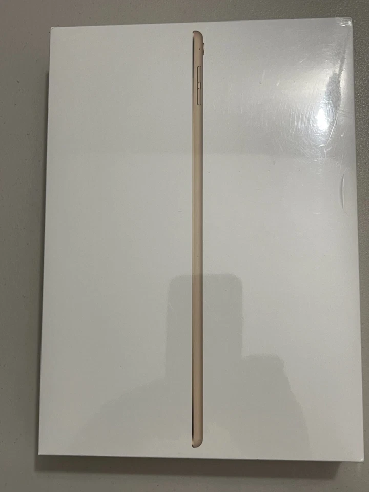 Apple iPad Pro 1st Gen 128GB Wi-Fi + 4G GSM Cellular Unlocked 9.7" MLQ52LLA Gold - Image 2 of 4