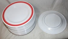 Set of 4 Picnic Time Melmac Melamine Dinner Plates White Red Stripes never used