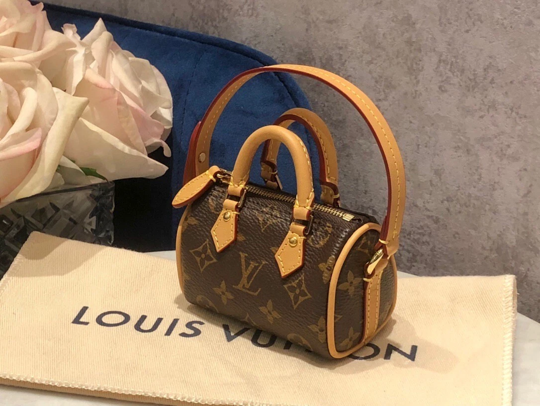 AUTH LOUIS VUITTON MONOGRAM CANVAS SPEEDY MICRO BAG GOLD HW ZIP CHARM NEW