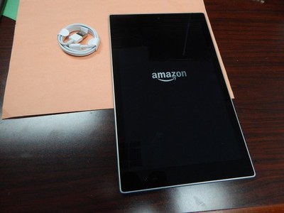 Amazon Fire HD 10 (5th Gen) 16GB, Wi-Fi, 10.1 in WHITE FREE BUNDLE & SHIPPING