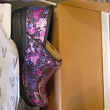 Dansko Professional Patent Dotty Abstract Clo...
