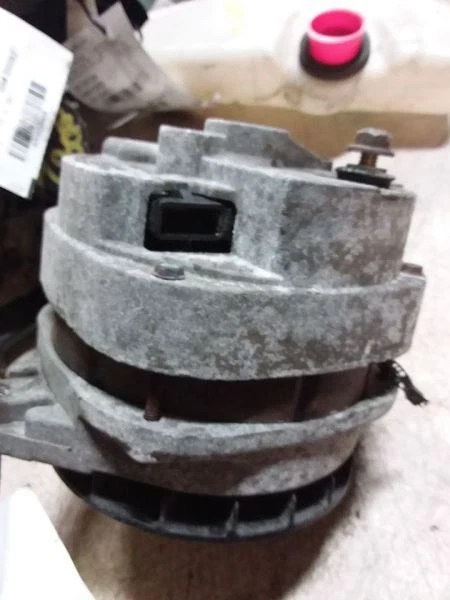 Alternador compatible con 95-96 AURORA 338730 Foto 2 de 4