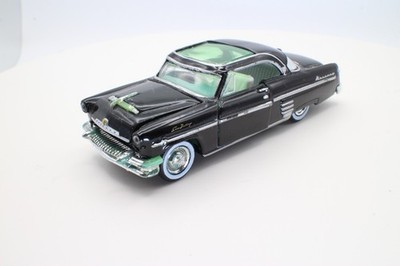 M2 Machines 1954 Mercury Sun Valley Black Green 1:64 Loose Rubber Tires