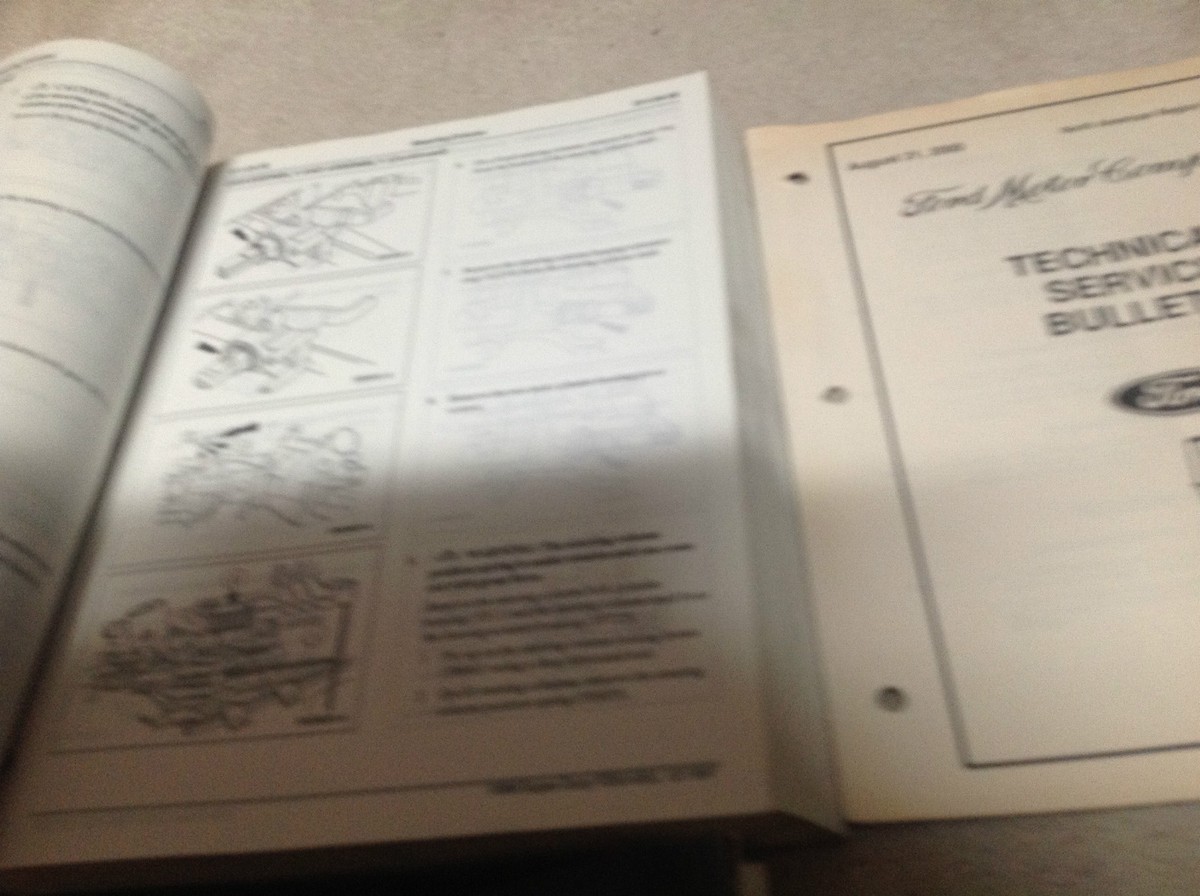 1999 Ford F250HD-F550 Truck Shop Service Repair Manual - Engine & Drivetrain Book (Bishko)