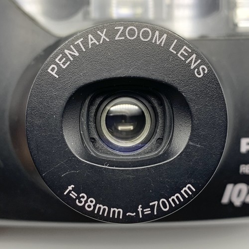 Pentax IQZoom EZY 35mm Point & Shoot Zoom Film Camera Auto Focus - Tested - Picture 2 of 13