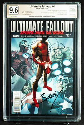 ULTIMATE FALLOUT #4 PGX 9.6 SS NM+ signed by BENDIS and BAGLEY!!!  + Free CGC!!!