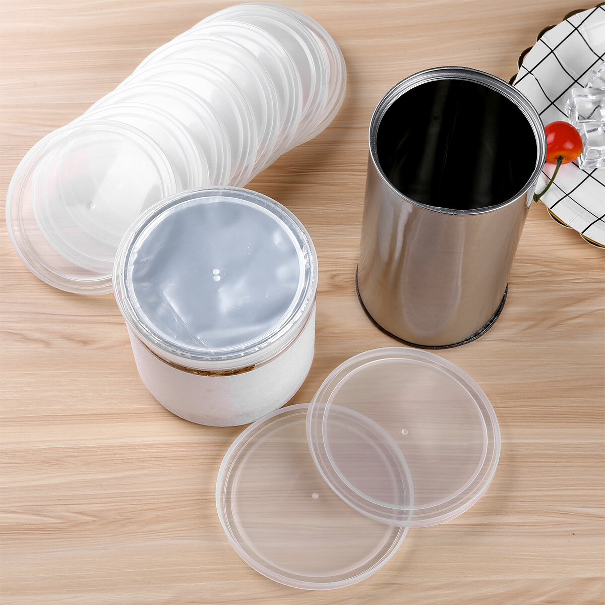 12 Reusable Plastic Tight Seals Can Tin Covers Lids for Pet Dog