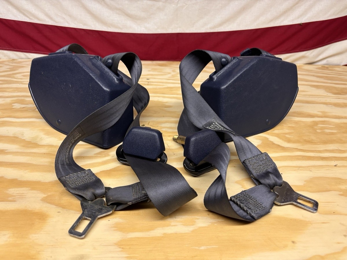 88-98 OBS Chevy / GMC BLUE Retractable Seat Belt Set ...