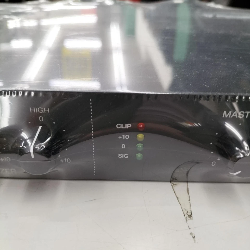 Mezclador Denon DN-306X de 6 canales de montaje en rack XLR/TRS combo Phantom Power probado Foto 3 de 4