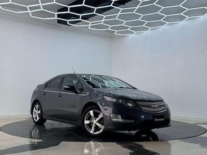 2011 Chevrolet Volt Sedan 4D