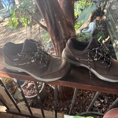 New Balance 1069 Gore-Tex Hiking Shoes Size 10