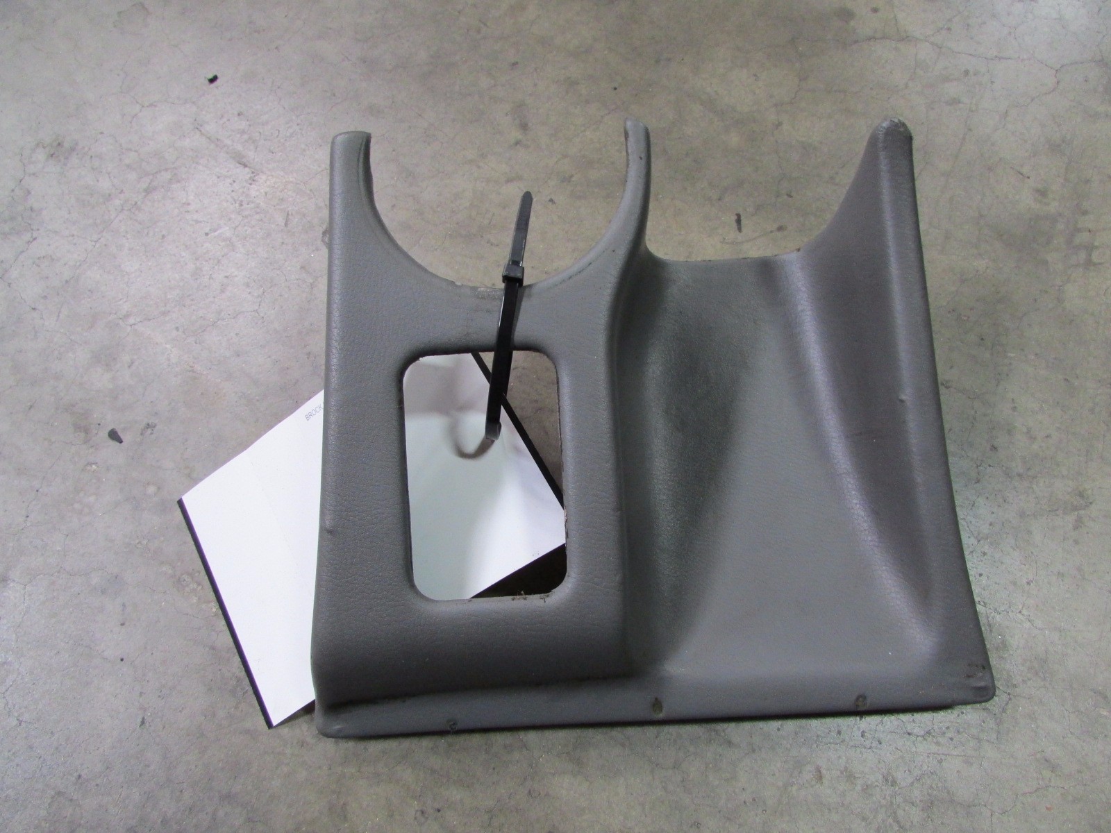 Maserati Quattroporte, Center Console Trim, Grey, Some Scuffs, P/N 981307516