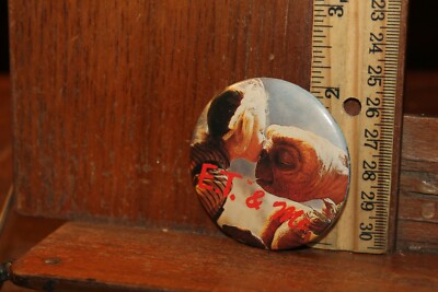 Vintage E.T. & Me Button Pinback 1982 Drew Barrymore The Extra Terrestrial