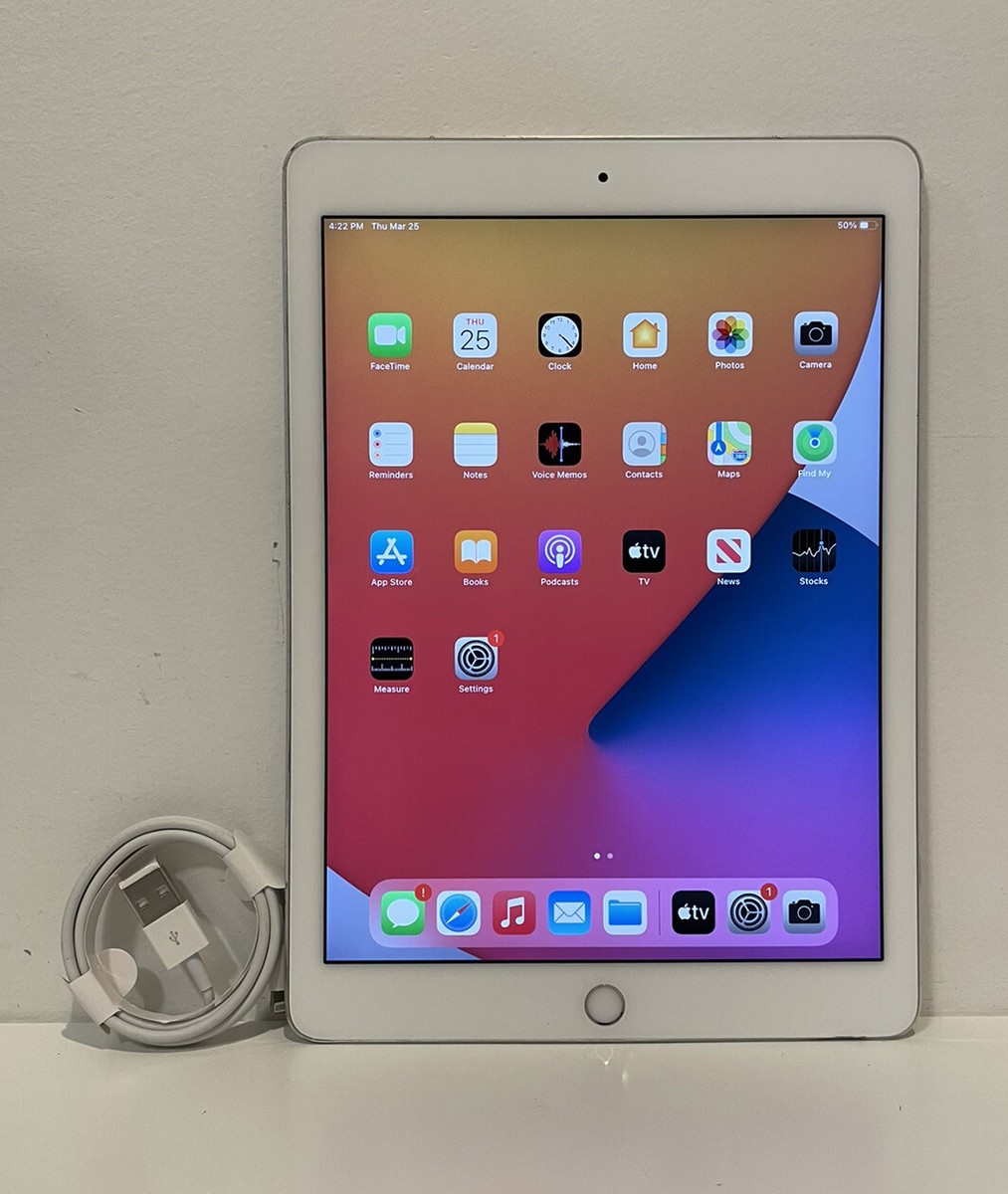 Apple iPad Pro 1st Gen. 32GB, Wi-Fi + 4G (Unlocked), 9.7 in Apple iPad Pro 1st Gen. 32GB, Wi-Fi + 4G (Unlocked), 9.7 in