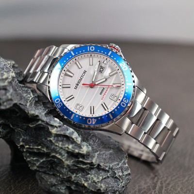 MOEMTON Wave Series Men's Mechanical Watch 100M Waterproof Calendar M105.BSSA01