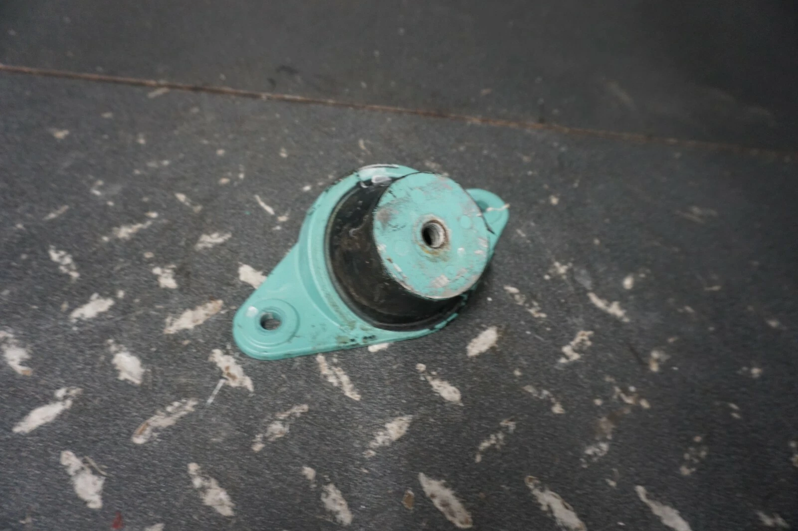 1995-2021 Kawasaki OEM Engine Motor Mount Damper 92161-3789 STX-15F STX-12F