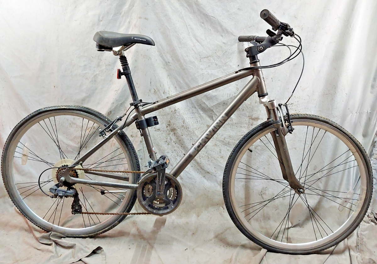 2017 Schwinn Trailway Hybrid Bike Medium 17.5