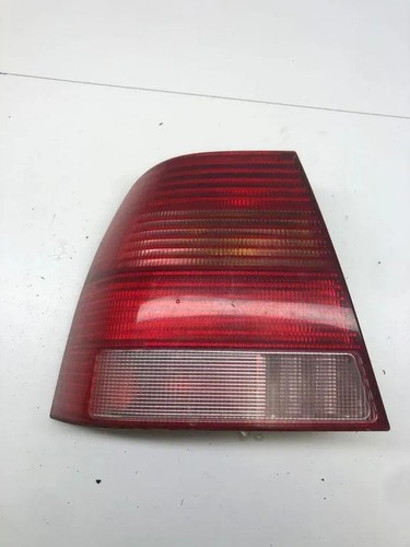 VW BORA Rücklicht hinten links 1J5945095AA 1J5945257 1.90 Diesel 75kw 33821493