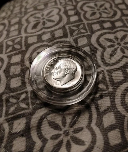 1952 D Roosevelt Dime 90% Silver Gem BU Coin Sealed In Capsule See Pictures