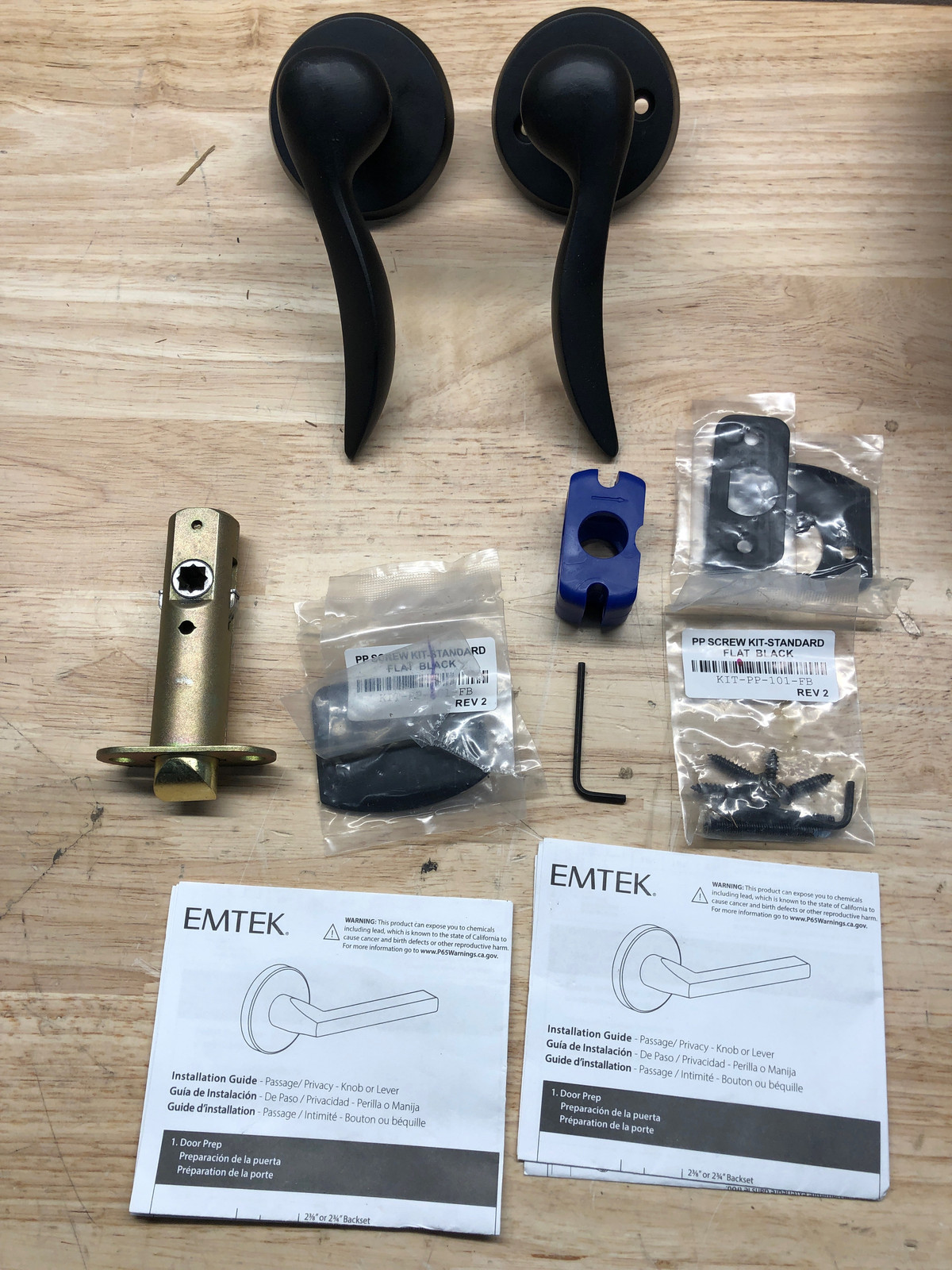 Emtek 710DUS19 Durango Sandcast Bronze Passage Leverset - Flat Black