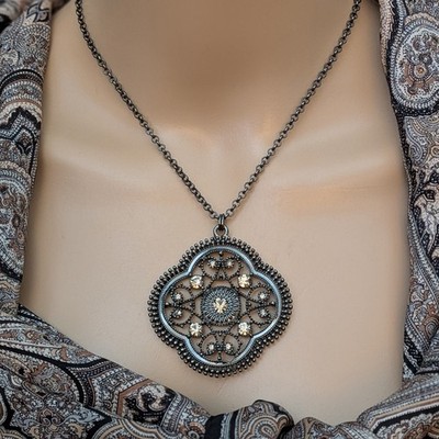 EXPRESS Vintage Style Gunmetal Filigree Rhinestones Pendant Statement Necklace