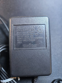 Nintendo NES Console Bundle | OEM Power, Controller | Legendary Wings | AV Cable