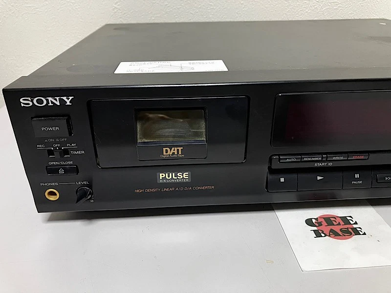 Sony DTC-690 Digital Audio Tape DAT Deck Player Recorder Free Shipping From JP - Image 2 of 4