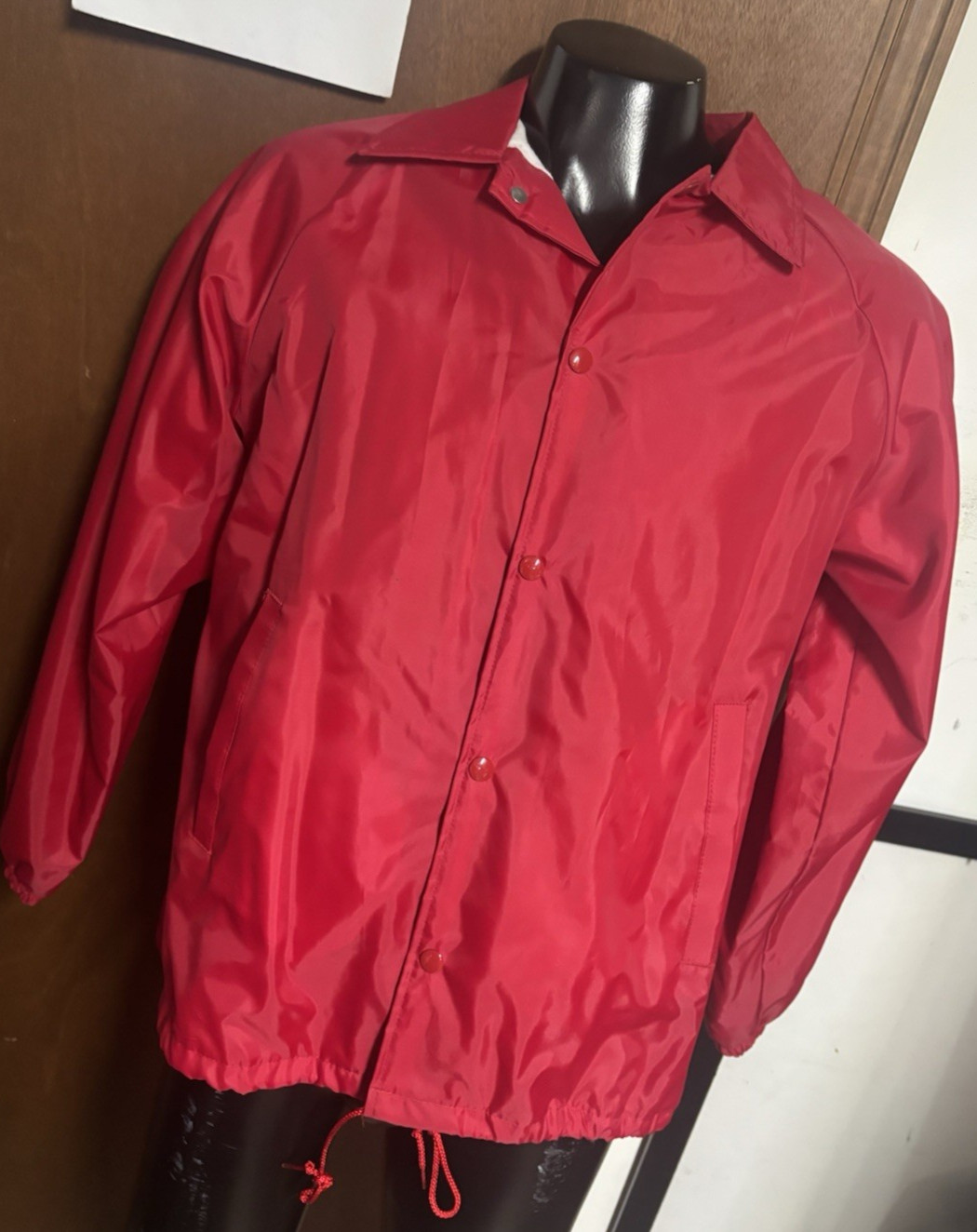 Retro Vtg Solid Red Lined Nylon Jacket Windbreake… - image 1