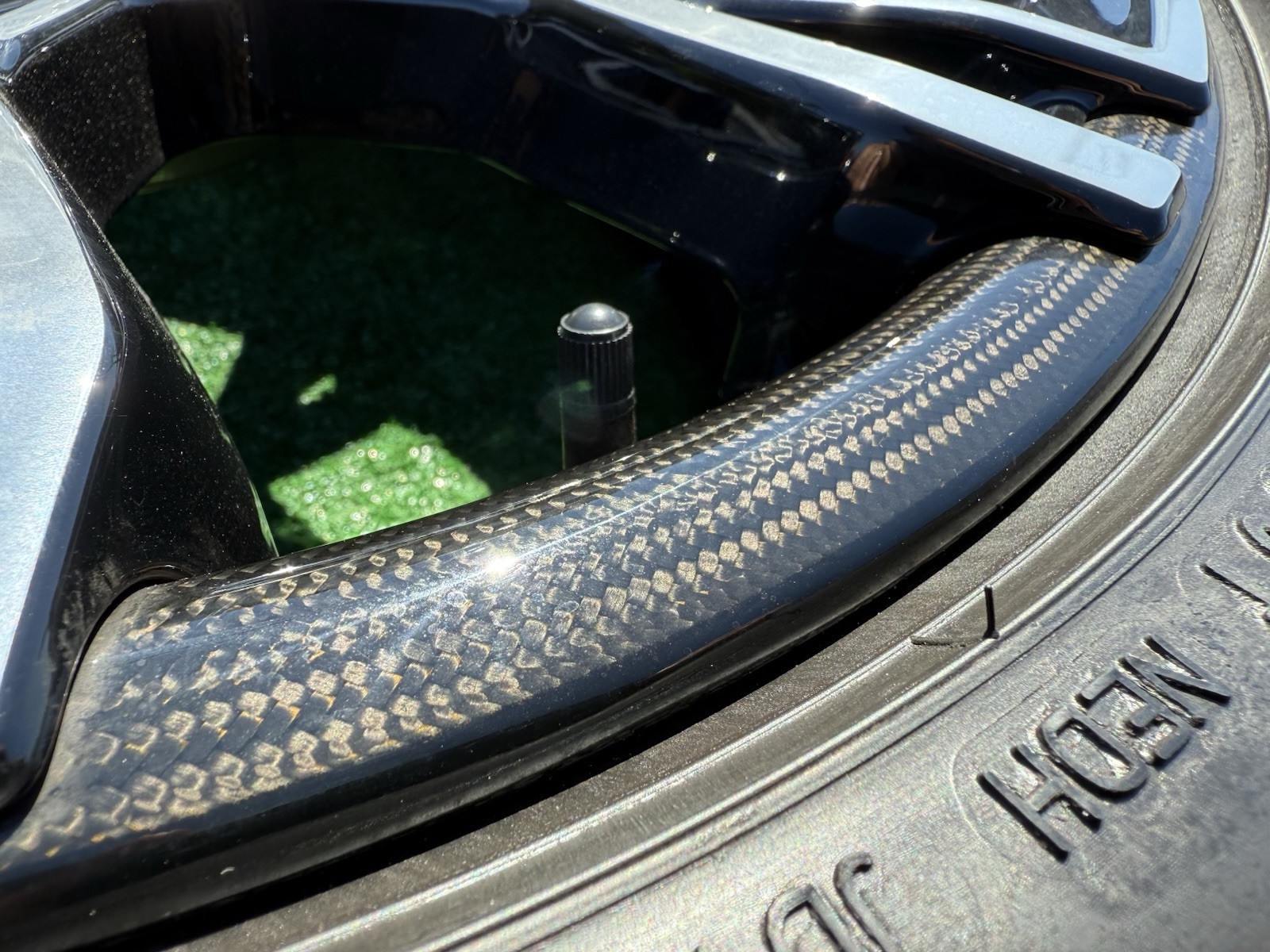 CARBON FIBER ROLLS ROYCE WHEELS GHOST OEM FACTORY ULTRA RARE FACTORY SET 4