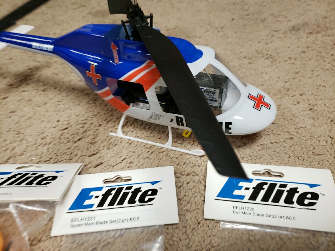 Hirobo And EFlite Helicopter Lot Of Two And Parts EFL11091 Air