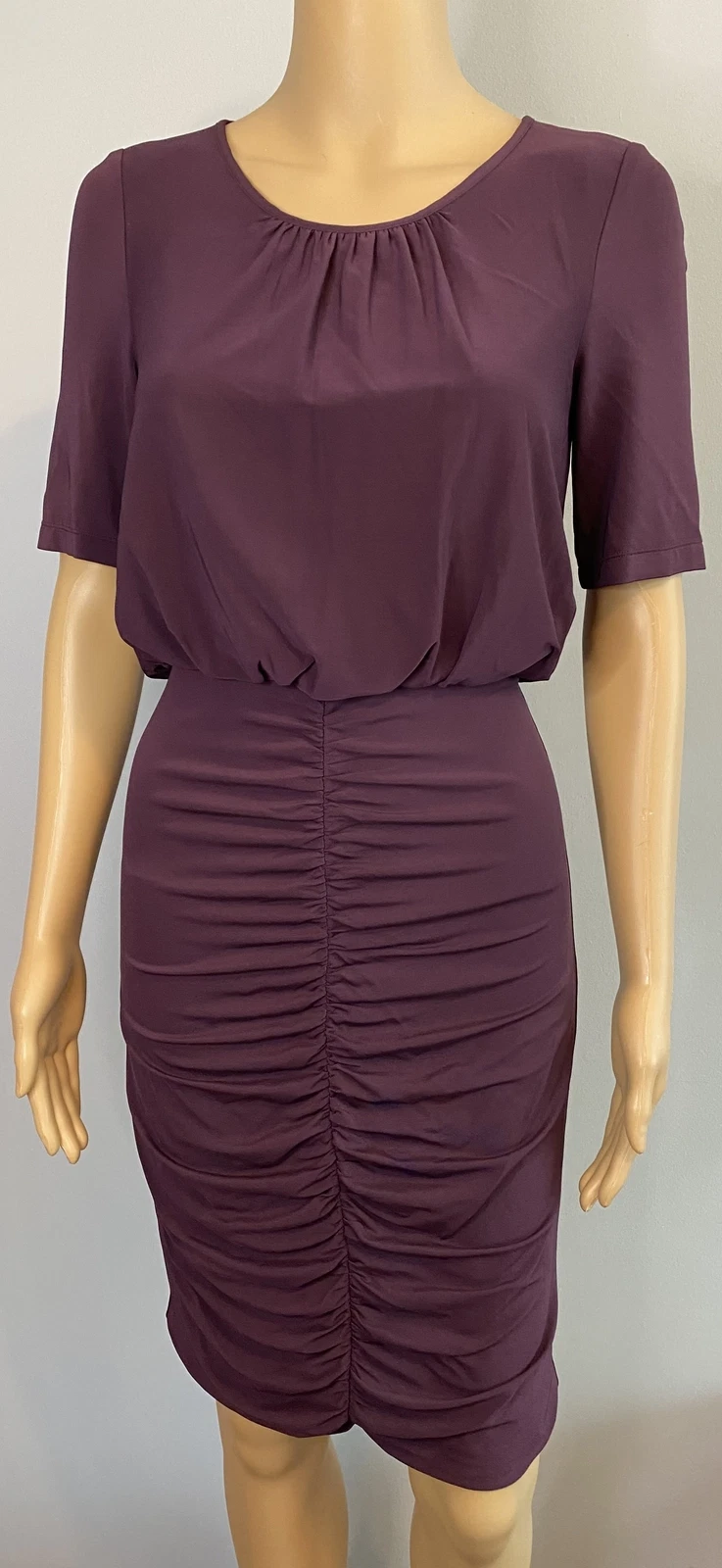 Abito tubino BURBERRY LONDON viola aderente increspato taglia small