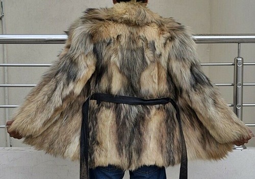COYOTE ALASKAN FUR COAT WOMENS FUR COAT 