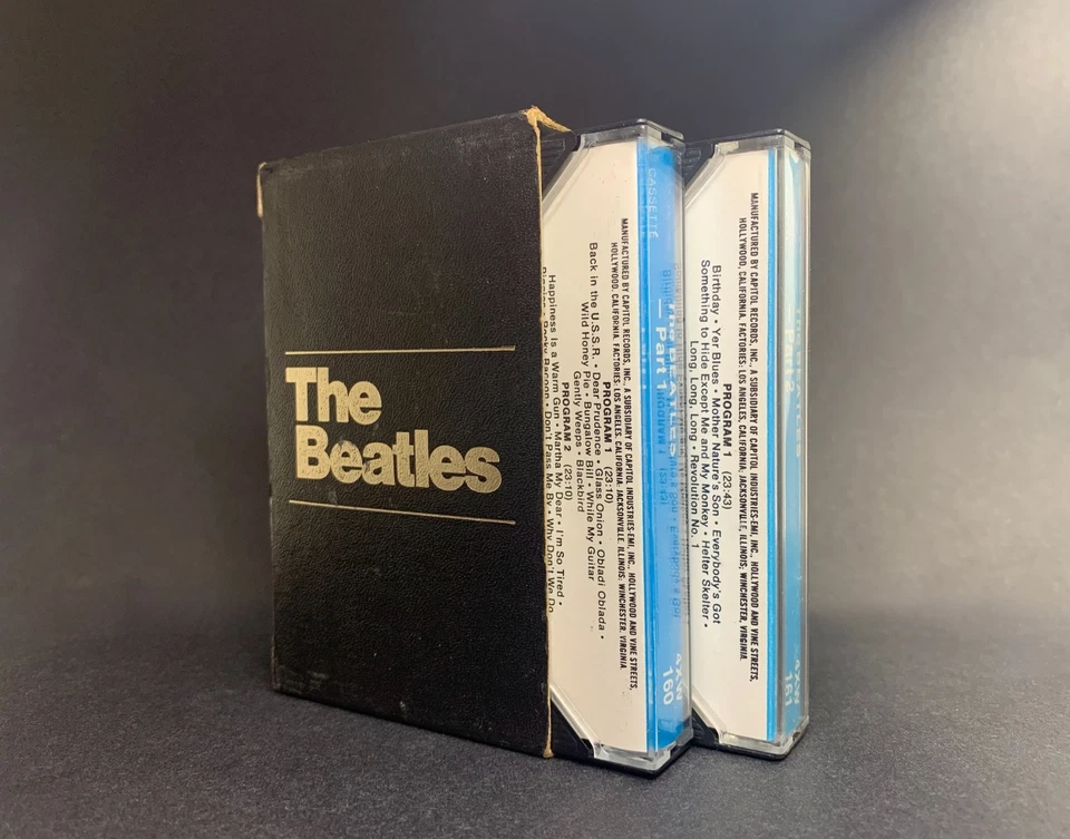 The Beatles WHITE ALBUM Vintage Cassettes **V.SCARCE CANADIAN ISSUE + SLIPCASE** - Image 3 of 4