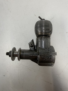 VINTAGE ELFIN 249 MODELL DIESELMOTOR