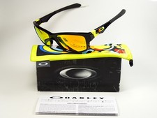 Occhiali da sole Oakley Jupiter Valentino Rossi VR46 Latch Deviation Holbrook MotoGP