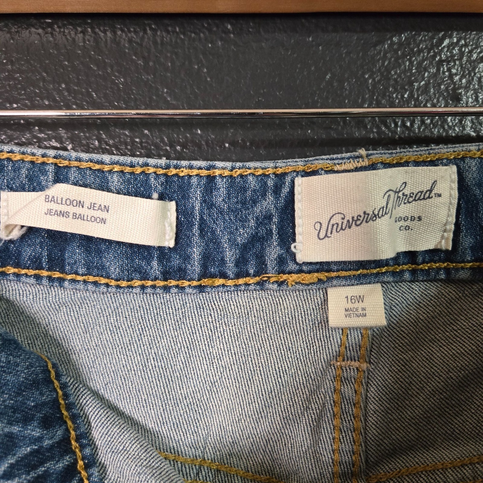 Universal Thread Womens 16W no button Balloon Jea… - image 5