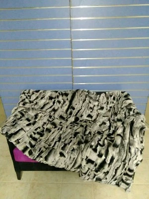 FENZO FURS HANDMADE Natural Rex Rabbit Chinchilla Fur Throw 100% Real Fur Bedspread / Blanket