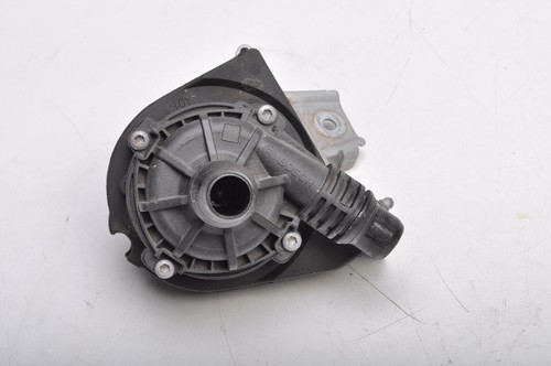 BMW 2 F44 GRAN COUPE 218i 1.5 12V 136PS Wasserpumpe Kühlmittelpumpe 9470972
