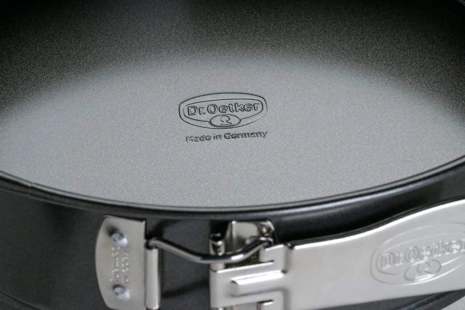 Springform Ø 26 cm, Backform mit Flachboden, runde Kuchenform aus Stahl mit A... - Bild 4 von 4